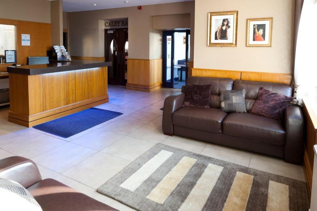 Caledonia Hotel Rosyth Kültér fotó