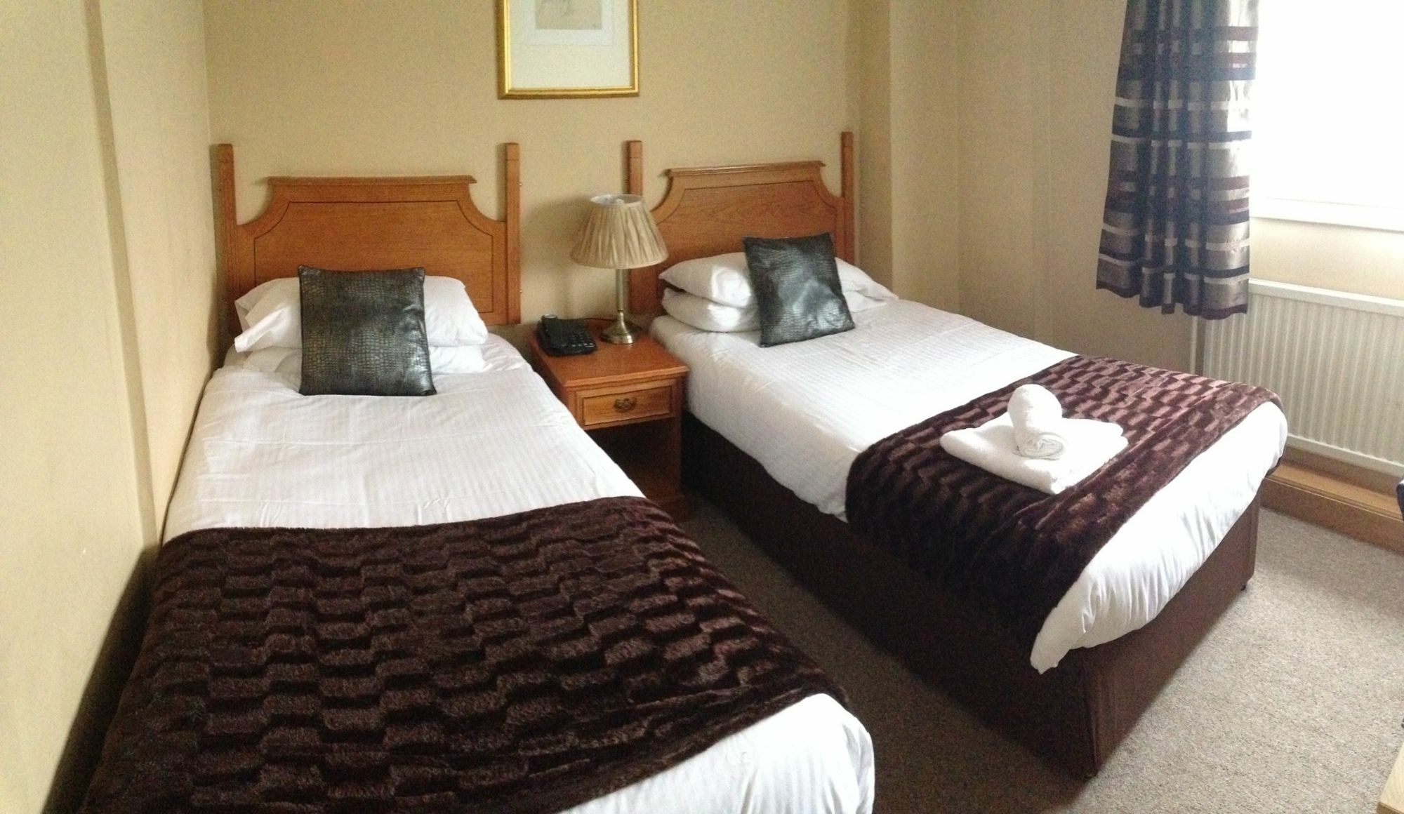 Caledonia Hotel Rosyth Kültér fotó